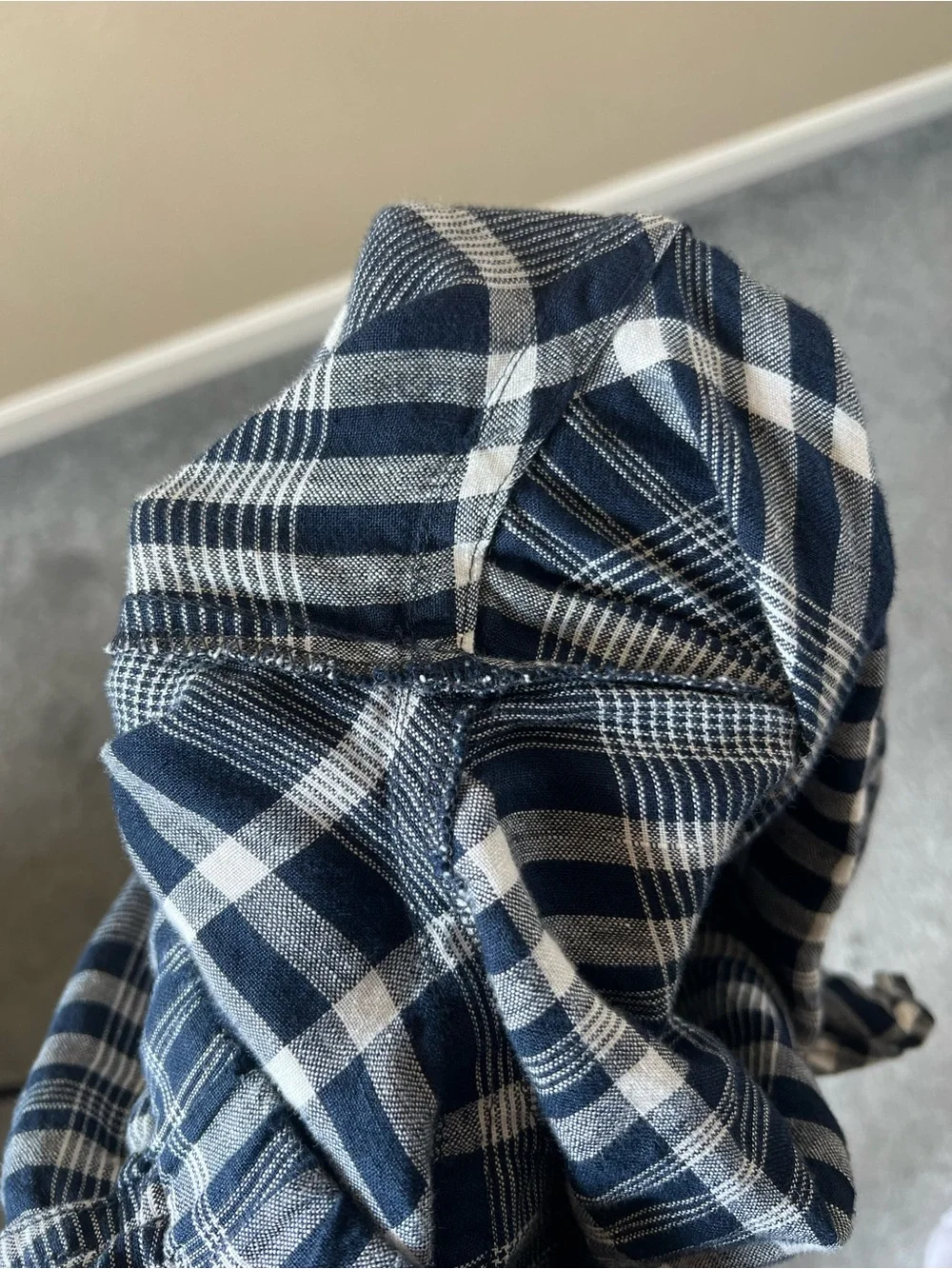 Everlane blue white